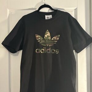 Adidas Black T-Shirt with Camo Logo